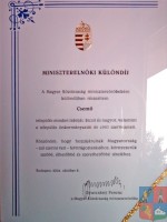 Miniszterelnöki különdíj 2004